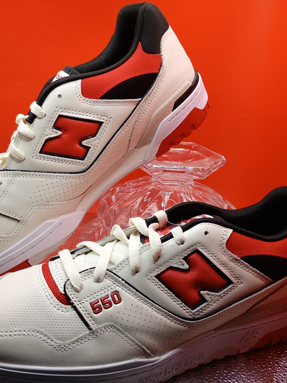 NEW BALANCE 550 "SEA SALT / TRUE RED" – MEN'S SIZE 14 – BB550VTB
